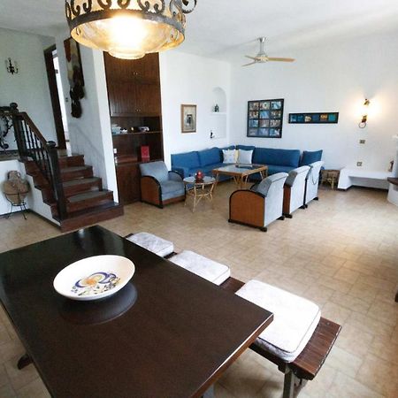 Villa Paradiso เนโอสมาร์มาราส ภายนอก รูปภาพ