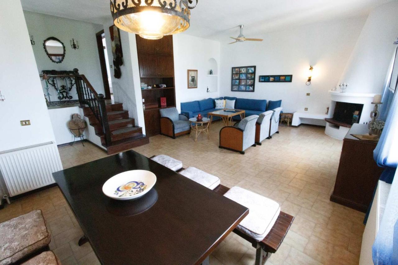 Villa Paradiso เนโอสมาร์มาราส ภายนอก รูปภาพ